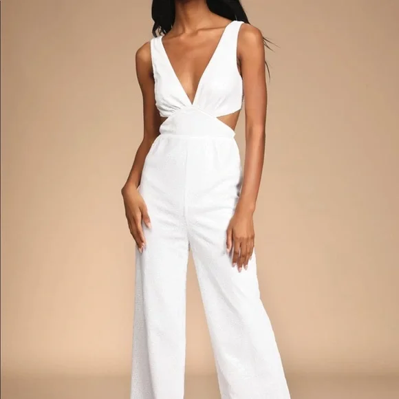 Lulus white sequin jumpsuit - new with tags! Size XS - Picture 1 of 7